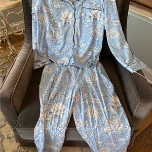 Roller Rabbit Blue and White Pajama Set